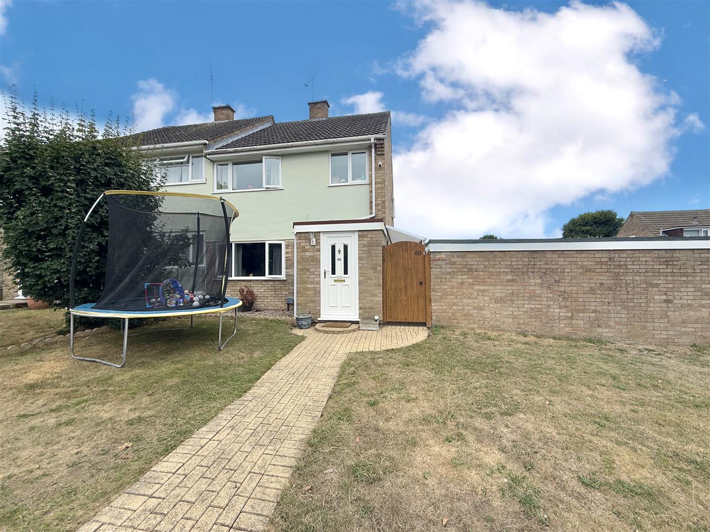 Bartons Drive, Yateley, Hampshire